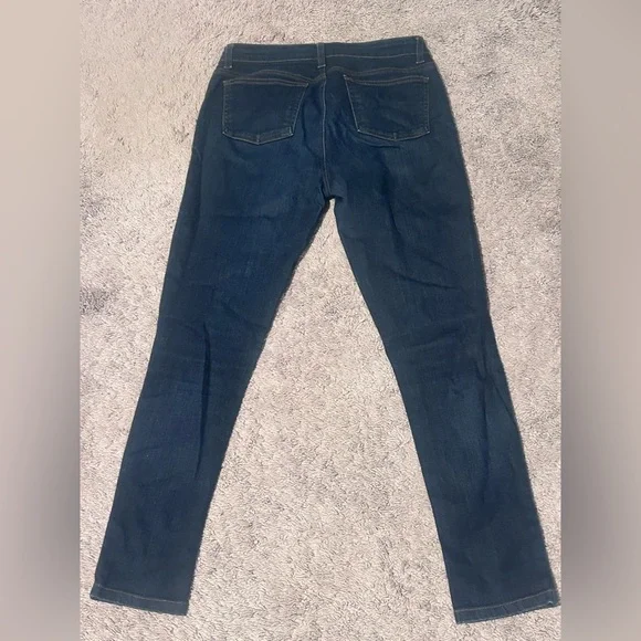 Eileen Fisher Dark Wash Skinny Jeans. size 2 - Picture 5 of 8